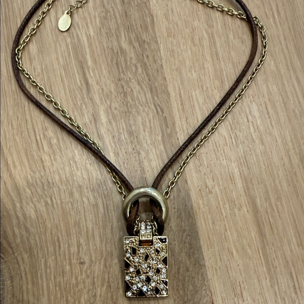 Gold and Brown Pendant Necklace